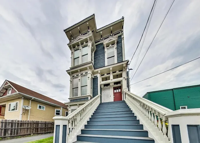 West Oakland 3Br2Ba Top Floor Flat Ideal For Bus