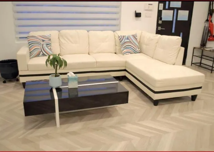 Modern Furnished 2Br 2Ba Oakland With Private Parking, Smart Lock & Ac